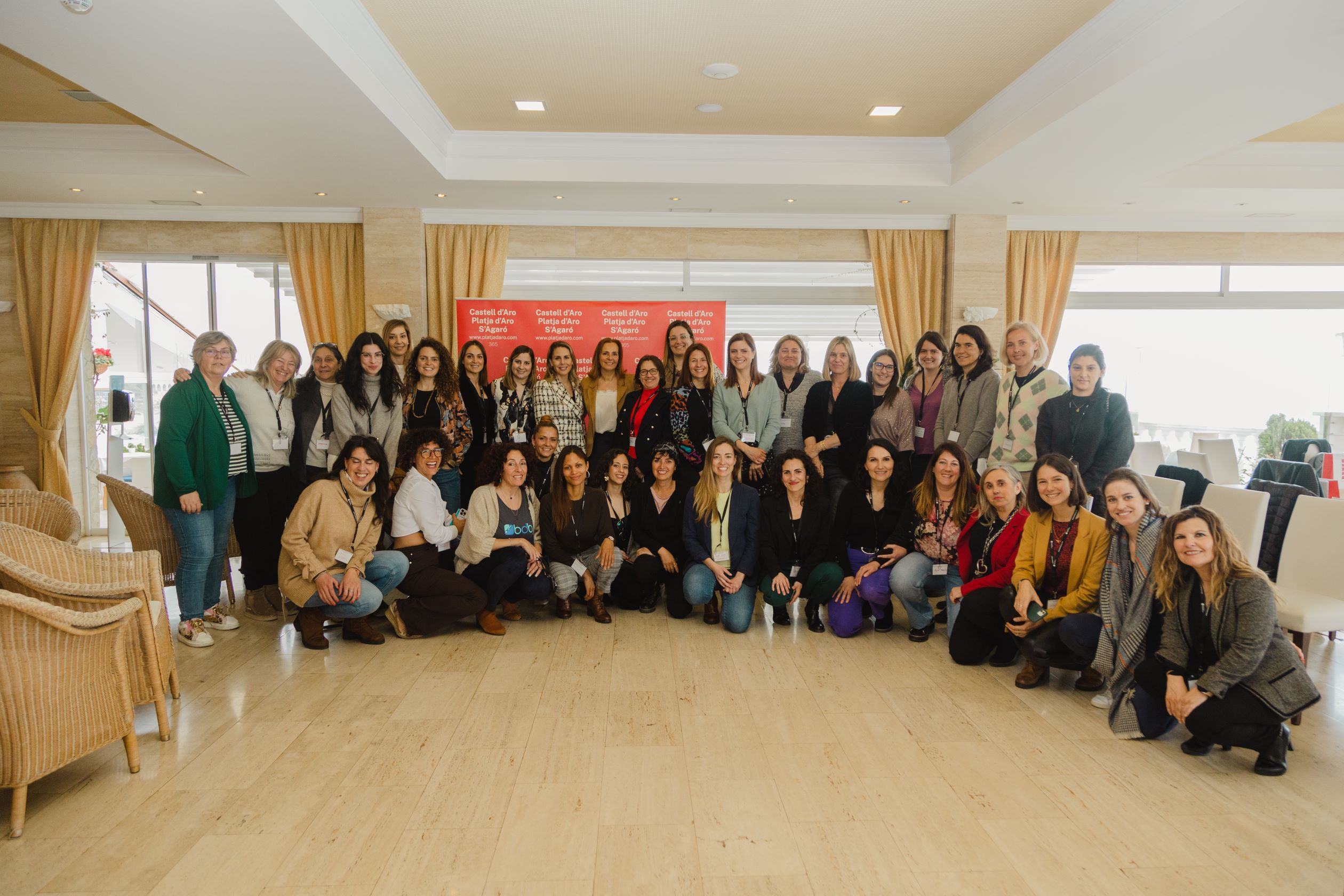 Grup de participants en la jornada d'emprenedoria en femení