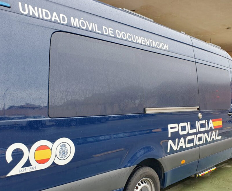 Imatge Expedició i renovació del DNI i el passaport a Platja d’Aro