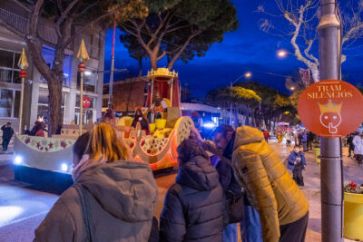 Tram silenciós en la Nit de Reis