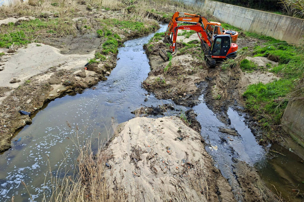 Manteniment de la llera del Ridaura