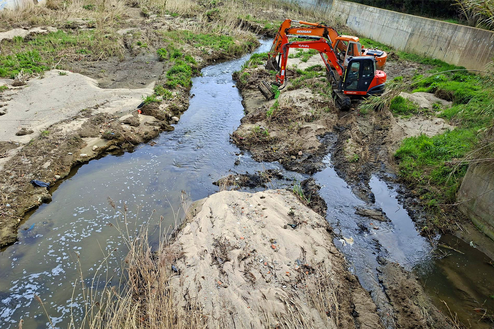 Manteniment de la llera del Ridaura