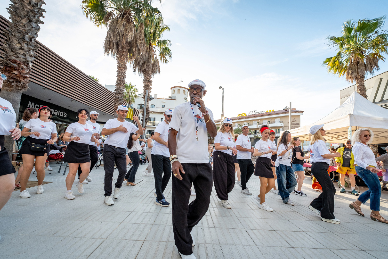 Sessions estiuenques de salsa i batxata