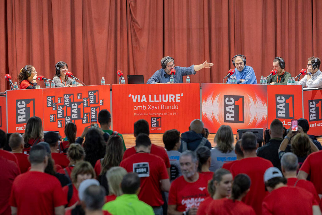 Una matinal de ràdio amb el Via Lliure